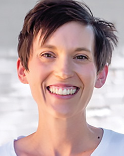 Maurer, Lindsay Maurer, Lindsay