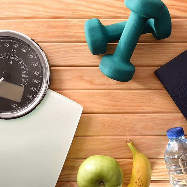 Miscellaneous health items (scale, weights, fruit, water)